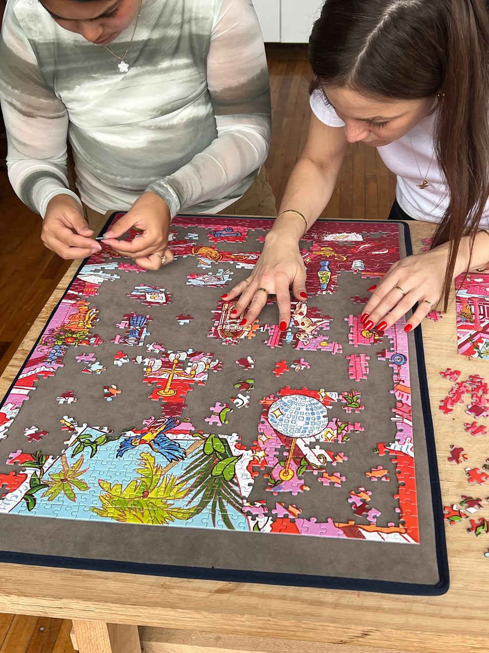 Baroque Girl | 1000-piece Puzzle for Adults | Artwork by Jules Monson